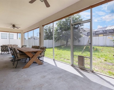 16101 Morning Dew Way - Photo Thumbnail 18