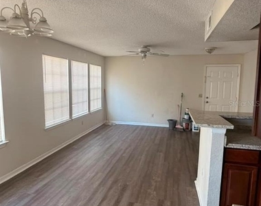 1031 S Hiawassee Road - Photo Thumbnail 2