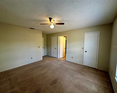3723 Narroline Drive - Photo Thumbnail 6