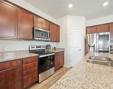2769 Franklin Road - Photo Thumbnail 14
