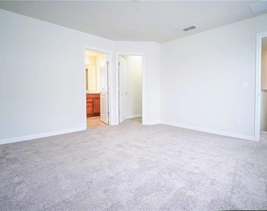 2769 Franklin Road - Photo Thumbnail 15