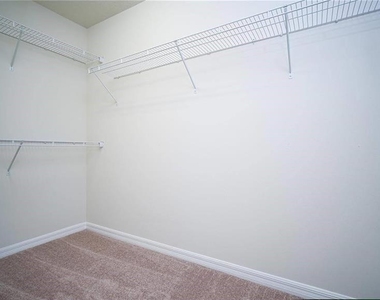 2769 Franklin Road - Photo Thumbnail 25
