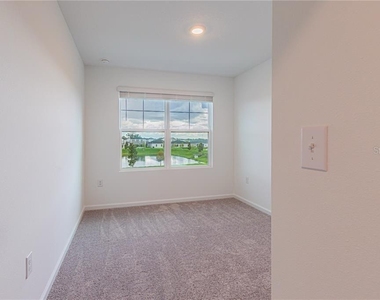 3277 Vesara Dr - Photo Thumbnail 10