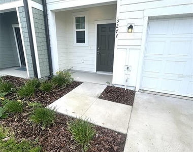 3277 Vesara Dr - Photo Thumbnail 4