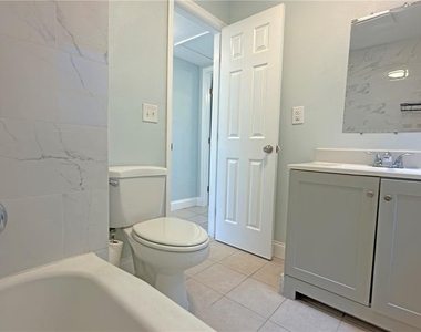 1311 Hillcrest Drive - Photo Thumbnail 21