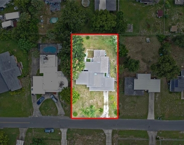 1311 Hillcrest Drive - Photo Thumbnail 40