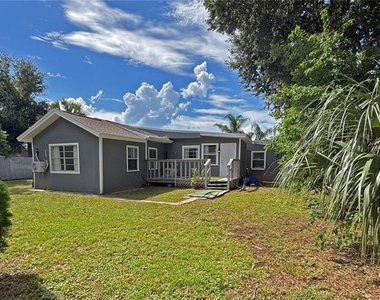 1311 Hillcrest Drive - Photo Thumbnail 37