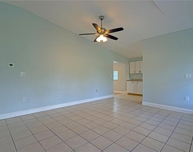 1311 Hillcrest Drive - Photo Thumbnail 7