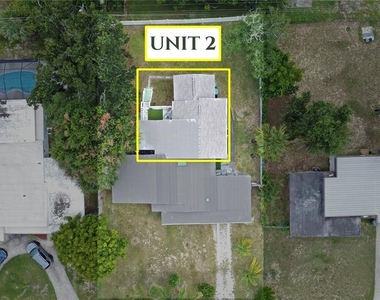 1311 Hillcrest Drive - Photo Thumbnail 4