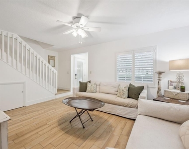 2218 Elizabeth Avenue - Photo Thumbnail 6
