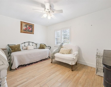 2218 Elizabeth Avenue - Photo Thumbnail 13