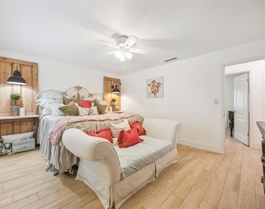 2218 Elizabeth Avenue - Photo Thumbnail 15