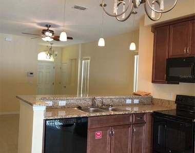 2055 Royal Vista Court - Photo Thumbnail 4