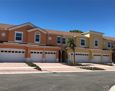 2055 Royal Vista Court - Photo Thumbnail 1