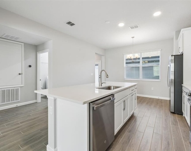 510 Lady Palm Street - Photo Thumbnail 6