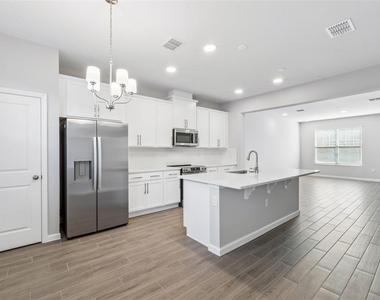 510 Lady Palm Street - Photo Thumbnail 5