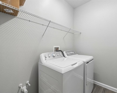 510 Lady Palm Street - Photo Thumbnail 17