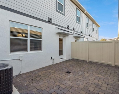510 Lady Palm Street - Photo Thumbnail 18
