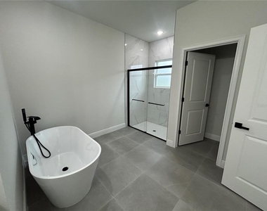 14953 Sw 38th Circle - Photo Thumbnail 20