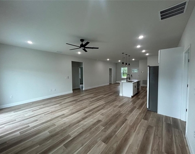 14953 Sw 38th Circle - Photo Thumbnail 11