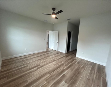 14953 Sw 38th Circle - Photo Thumbnail 14