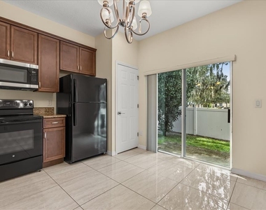 2036 Royal Vista Court - Photo Thumbnail 7