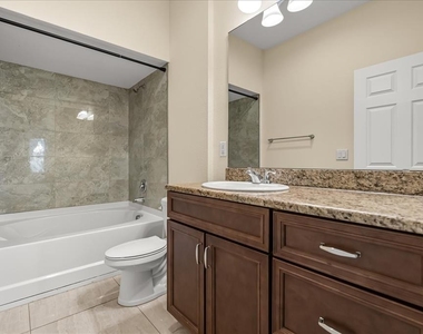 2036 Royal Vista Court - Photo Thumbnail 24