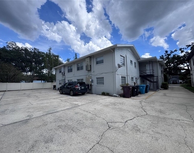 807 Vassar Street - Photo Thumbnail 25