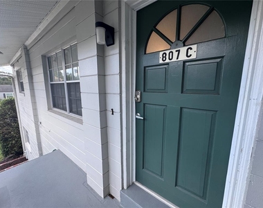 807 Vassar Street - Photo Thumbnail 29