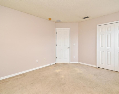 9223 Leeland Archer Boulevard - Photo Thumbnail 8