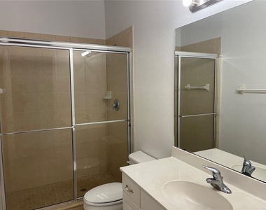 3166 Sun Lake Court - Photo Thumbnail 13