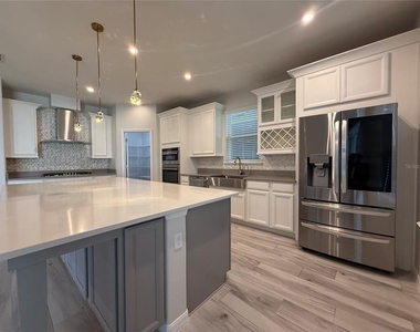 4753 Terrace Bluff Street - Photo Thumbnail 6