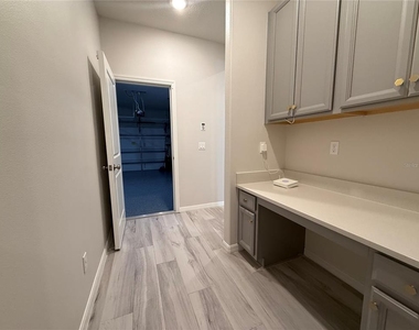 4753 Terrace Bluff Street - Photo Thumbnail 33