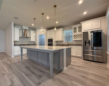 4753 Terrace Bluff Street - Photo Thumbnail 10