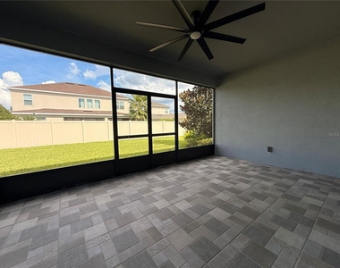 4753 Terrace Bluff Street - Photo Thumbnail 35
