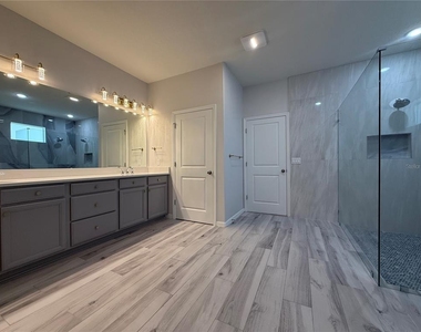 4753 Terrace Bluff Street - Photo Thumbnail 25