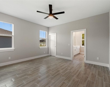 149 Golf Aire Boulevard - Photo Thumbnail 19