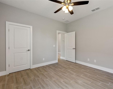149 Golf Aire Boulevard - Photo Thumbnail 14