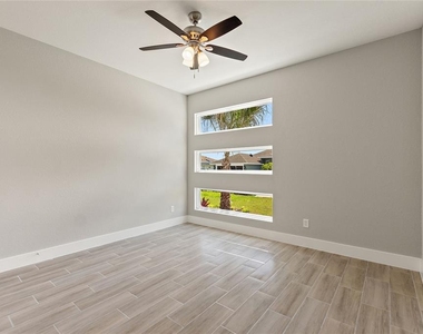 149 Golf Aire Boulevard - Photo Thumbnail 4