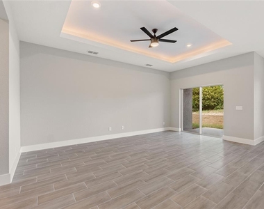 149 Golf Aire Boulevard - Photo Thumbnail 7
