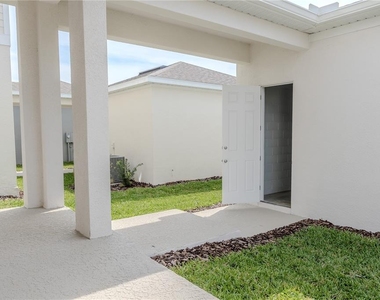 16705 Victoria Grove Alley - Photo Thumbnail 29