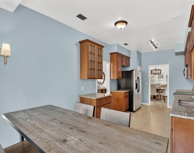 1741 Mizell Avenue - Photo Thumbnail 14