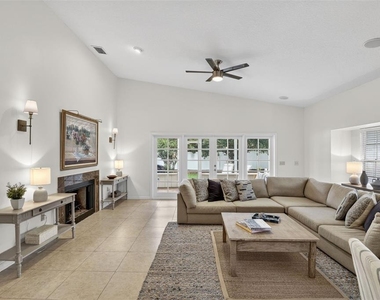 1741 Mizell Avenue - Photo Thumbnail 5