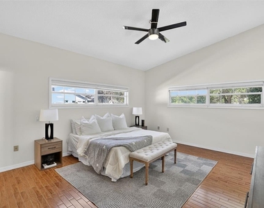 1741 Mizell Avenue - Photo Thumbnail 17