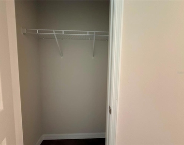 7909 Peacelily Avenue - Photo Thumbnail 7