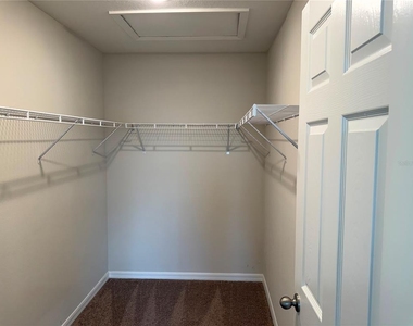 7909 Peacelily Avenue - Photo Thumbnail 24
