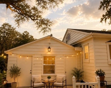 1642 Hillcrest Street - Photo Thumbnail 15