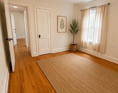 1642 Hillcrest Street - Photo Thumbnail 13