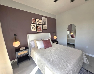 734 Monroe Circle - Photo Thumbnail 13