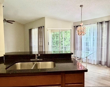 4607 Gate Place - Photo Thumbnail 12